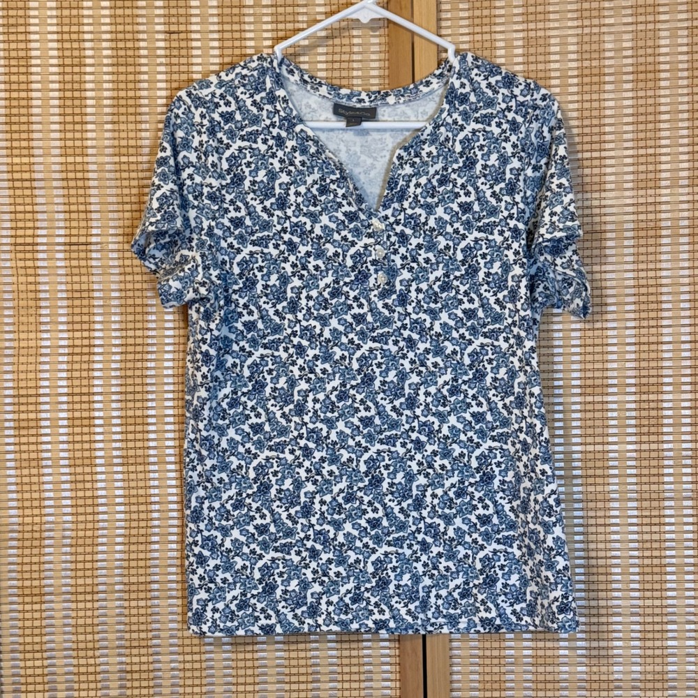 Style&Co‎ Womens Large Blue White Floral Henley Short Sleeve Knit Top Shirt Boho